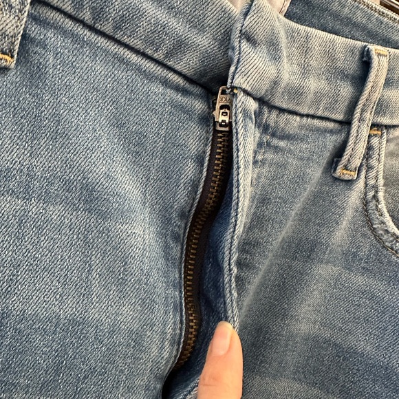 Frank & Eileen Galway Faded Light Blue Wide-Leg Cropped Jeans size 31 - Picture 2 of 11